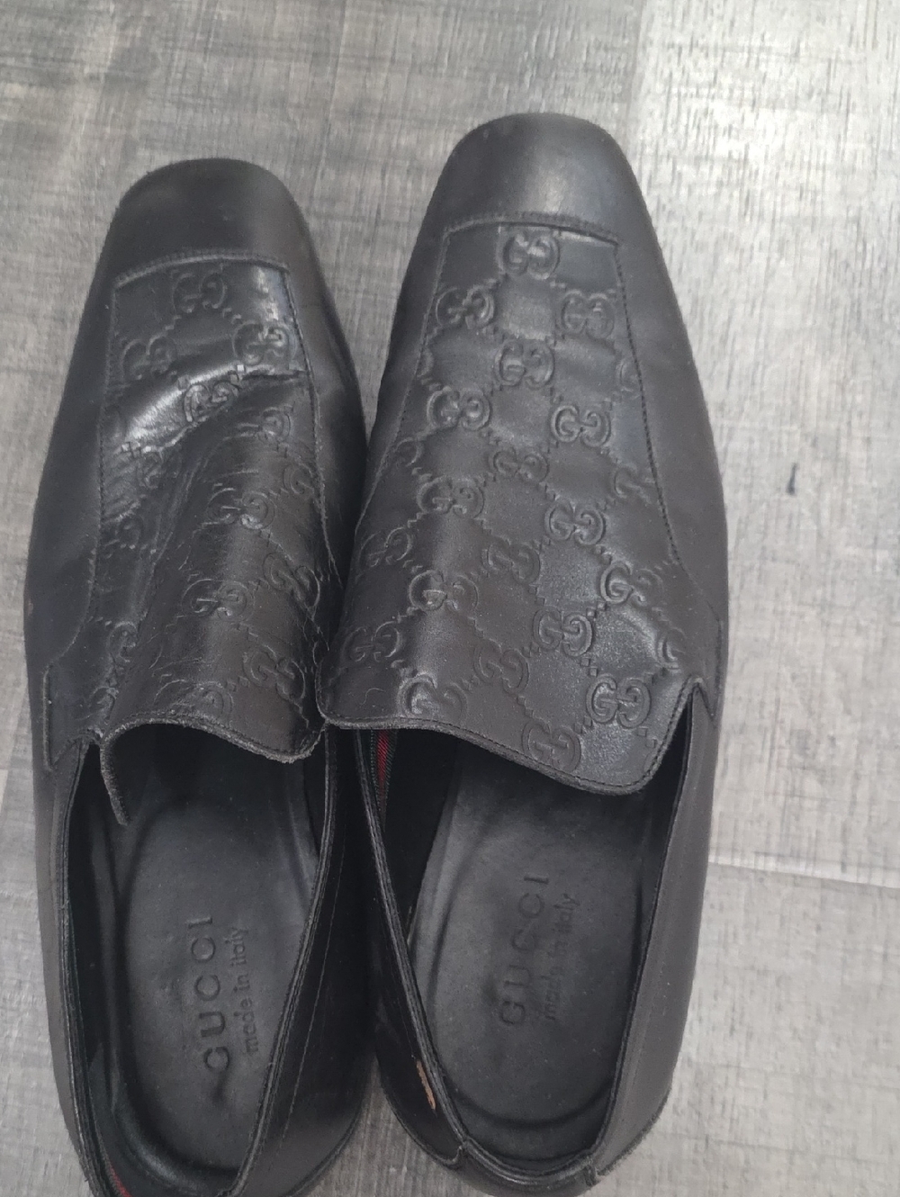 Gucci Black Embossed Leather Loafers